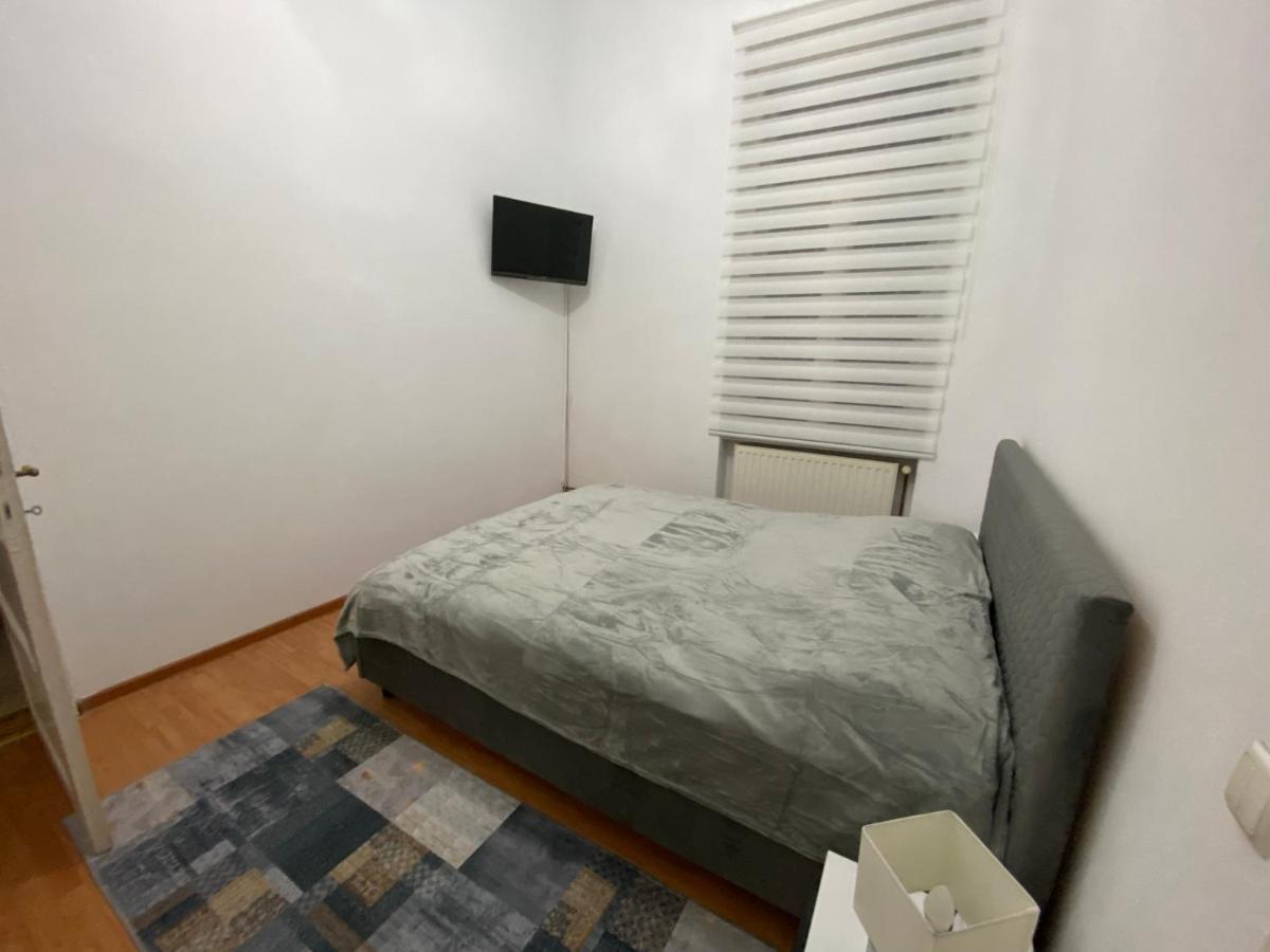 Apartament Apartament Super Central Cu Parcare Privata Arad Zewnętrze zdjęcie